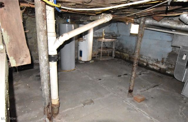 922 W 37th Street, Ashtabula, OH 44004