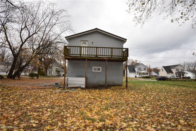 922 W 37th Street, Ashtabula, OH 44004