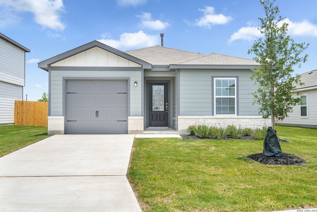 11746 Luckey Villa, San Antonio, TX 78252
