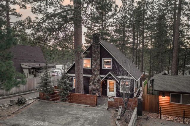 332 Vista, Big Bear Lake, CA 92315