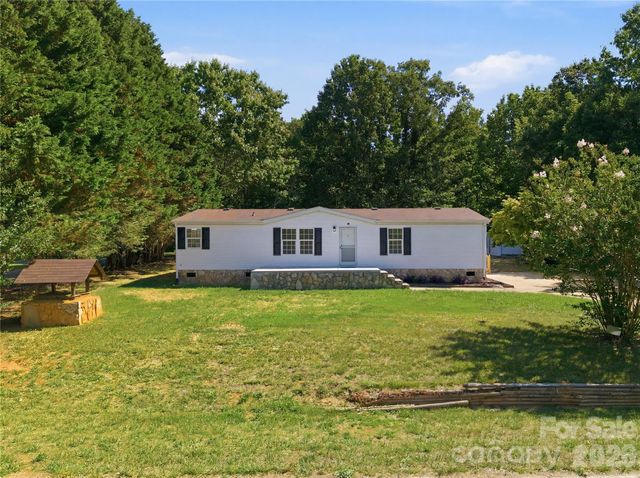 3940 Teaberry Lane, Newton, NC 28658