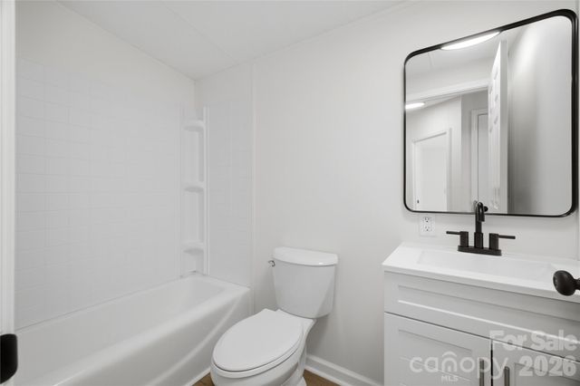 3940 Teaberry Lane, Newton, NC 28658