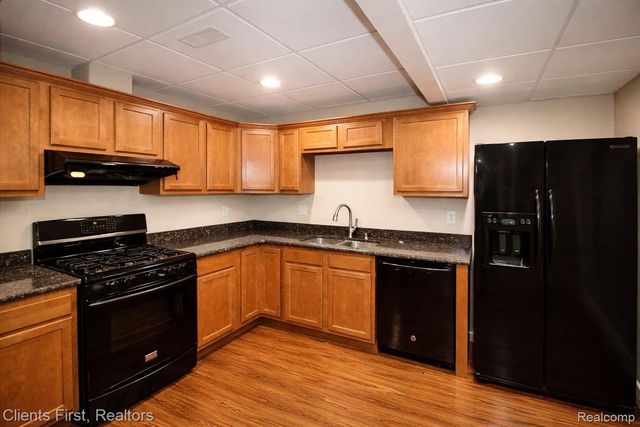 48318 Manhattan Circle, Canton Charter Township, MI 48188