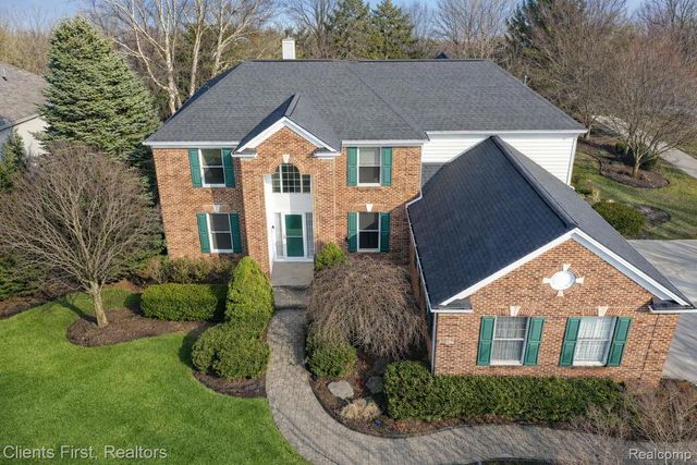 48318 Manhattan Circle, Canton Charter Township, MI 48188