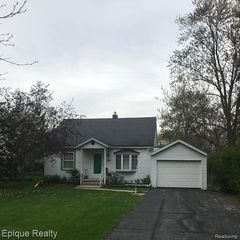 2468 Fernwood Avenue, Ann Arbor, MI 48104