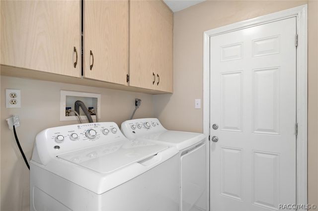 2820 S Circle Drive, Inverness, FL 34450