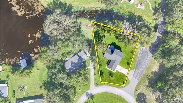 2820 S Circle Drive, Inverness, FL 34450