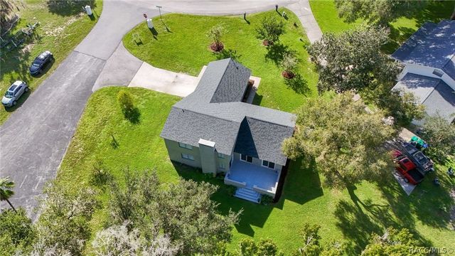 2820 S Circle Drive, Inverness, FL 34450