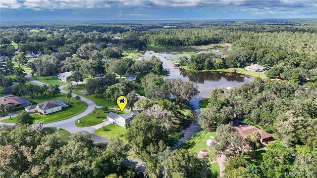2820 S Circle Drive, Inverness, FL 34450