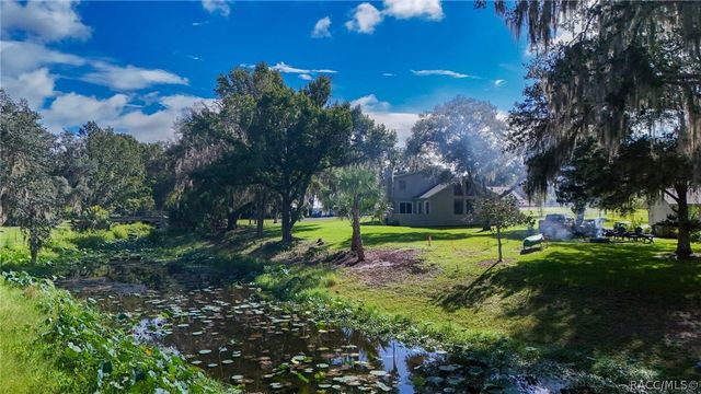 2820 S Circle Drive, Inverness, FL 34450