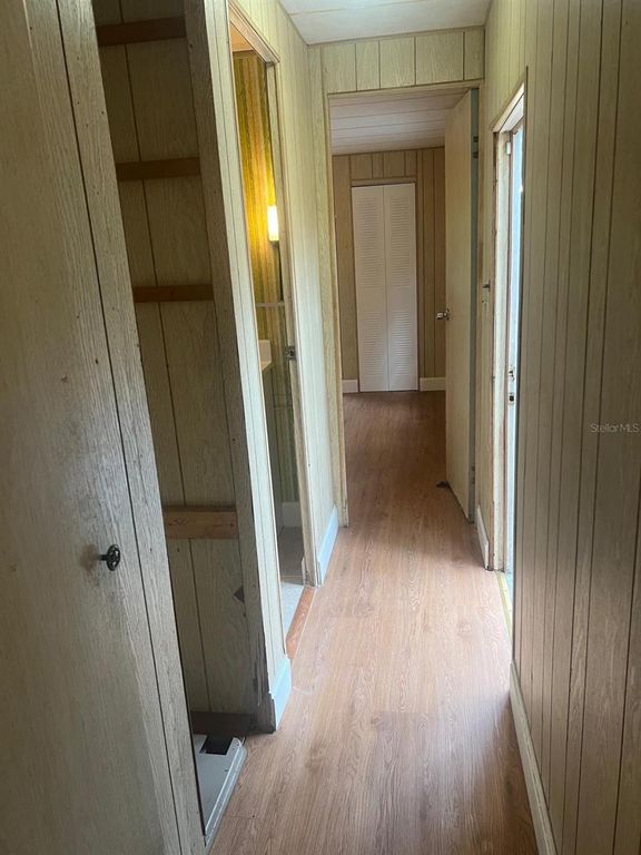 Image 8 of property listing at Address unavailable.