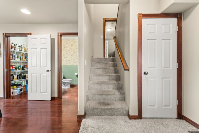 713 Golden Hills Dr, Cheney, WA 99004