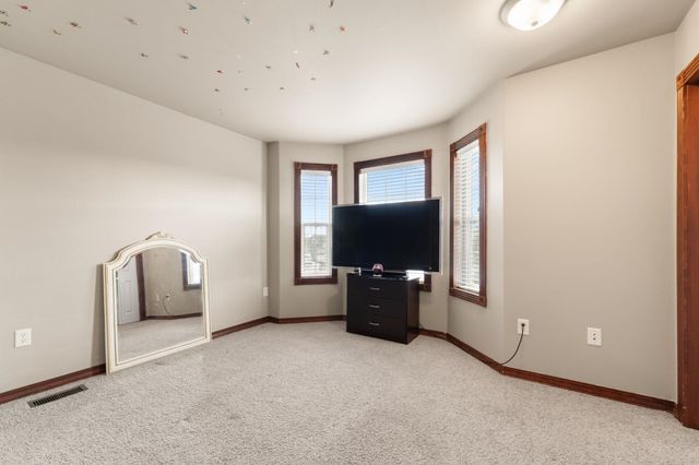 713 Golden Hills Dr, Cheney, WA 99004