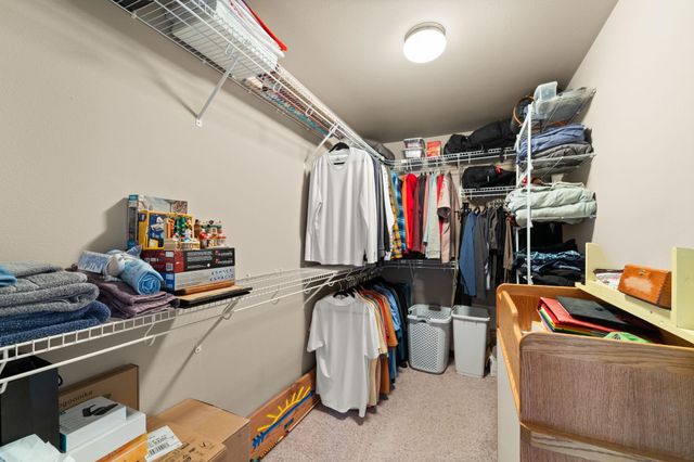 713 Golden Hills Dr, Cheney, WA 99004