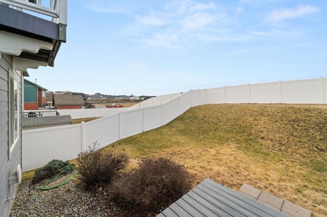 713 Golden Hills Dr, Cheney, WA 99004