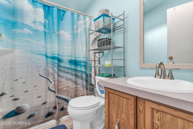 1991 Route 37 192, Toms River, NJ 08757
