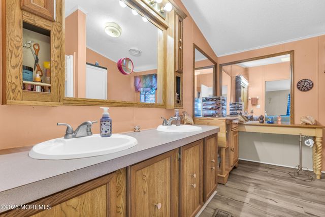 1991 Route 37 192, Toms River, NJ 08757