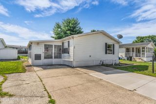 1991 Route 37 192, Toms River, NJ 08757