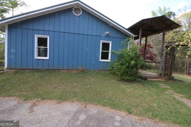 775 Rock Mills Road, Lagrange, GA 30240