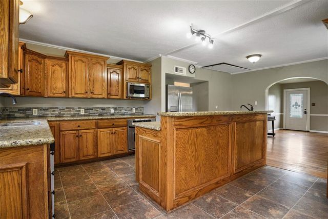 3470 Mark Rd, Lake Charles, LA 70605