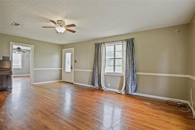 3470 Mark Rd, Lake Charles, LA 70605