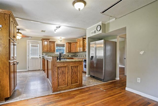 3470 Mark Rd, Lake Charles, LA 70605