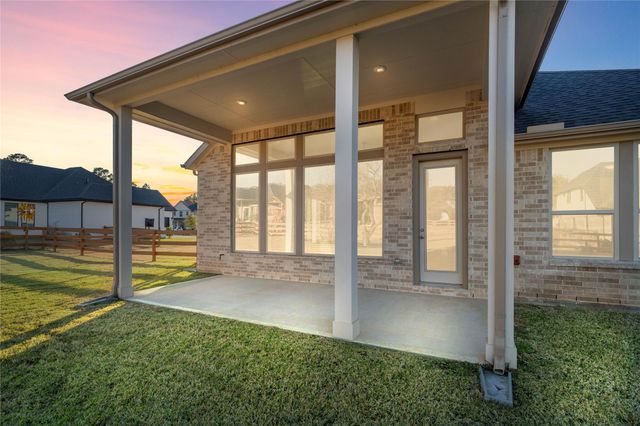 630 Running Iron Lane, Magnolia, TX 77354