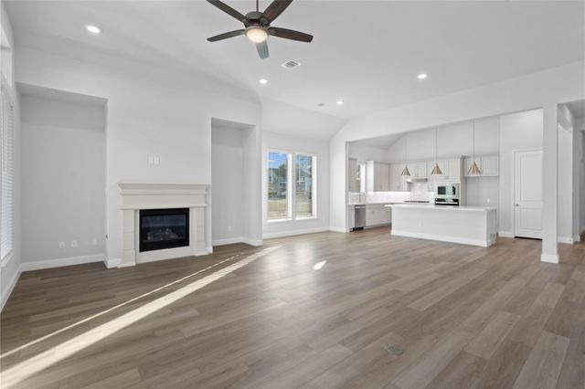 630 Running Iron Lane, Magnolia, TX 77354