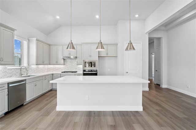 630 Running Iron Lane, Magnolia, TX 77354