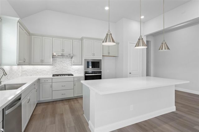 630 Running Iron Lane, Magnolia, TX 77354