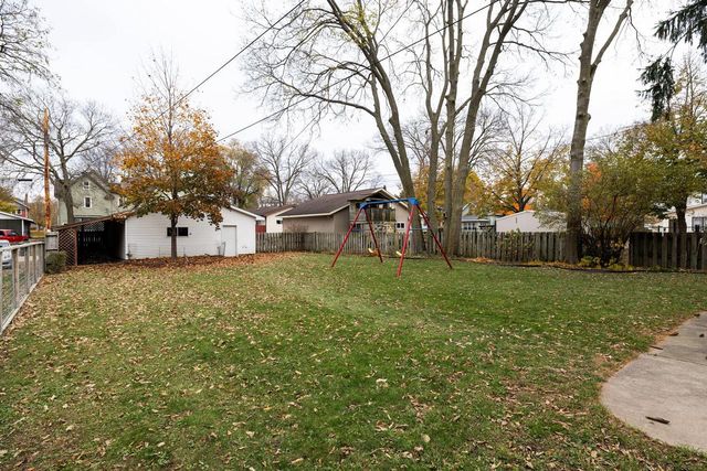 527 15th STREET S, La Crosse, WI 54601