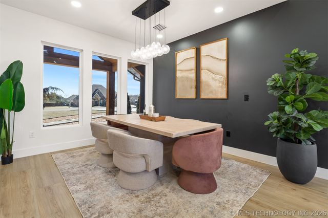 456 Tuscan Road E, Ardmore, OK 73401