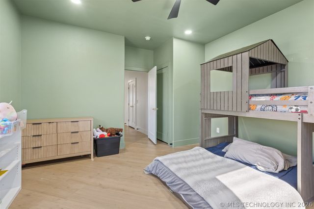 456 Tuscan Road E, Ardmore, OK 73401