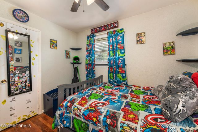 41 Goldweber Avenue, Jackson, NJ 08527