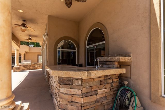 1008 Trophy Hills Drive, Las Vegas, NV 89134