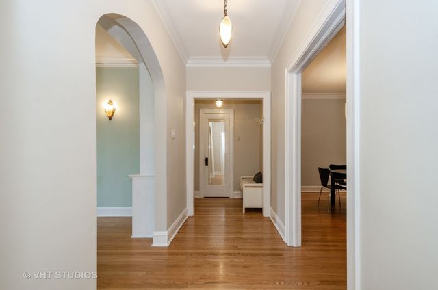 734 Hinman Avenue 1, Evanston, IL 60202