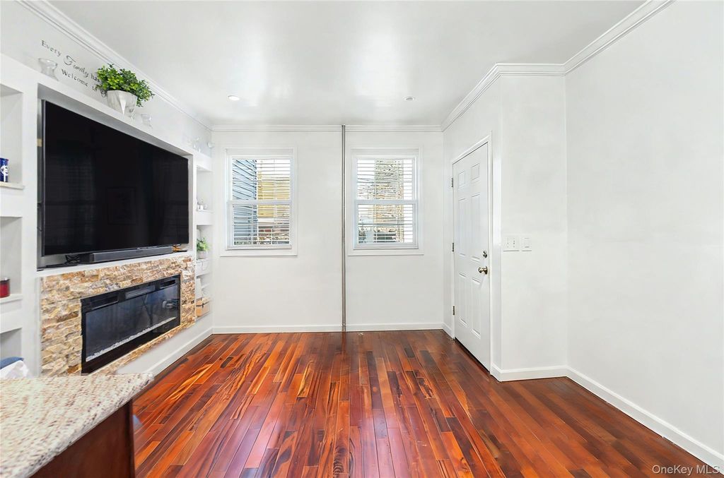 87-12 95TH Avenue, Ozone Park, NY 11416 — photo 3