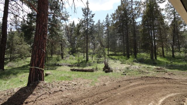 5218 Lyptus Lane, Klamath Falls, OR 97601