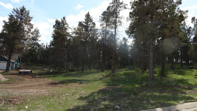 5218 Lyptus Lane, Klamath Falls, OR 97601