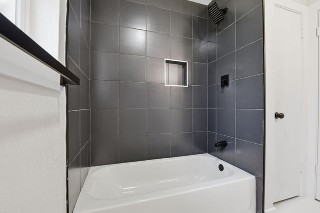 7610 Breda Drive, Baytown, TX 77521