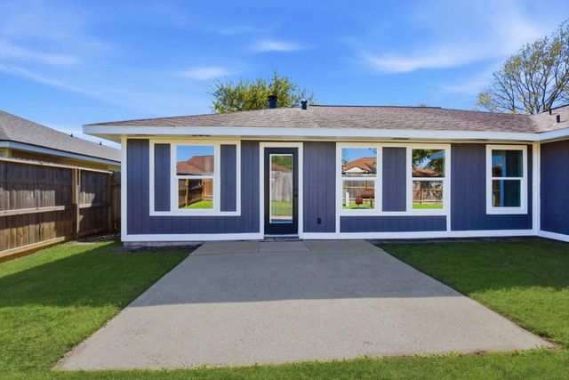 7610 Breda Drive, Baytown, TX 77521