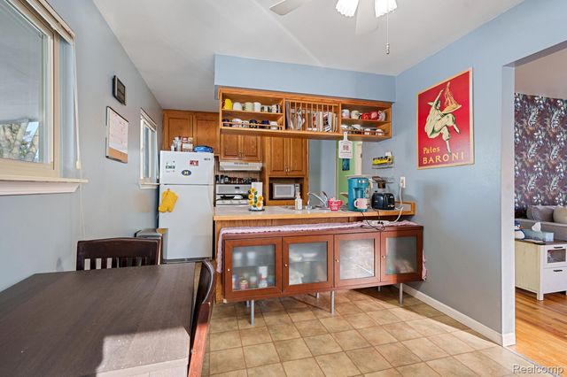 357 S Byfield Street, Westland, MI 48186