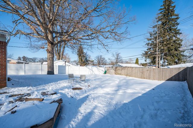 357 S Byfield Street, Westland, MI 48186