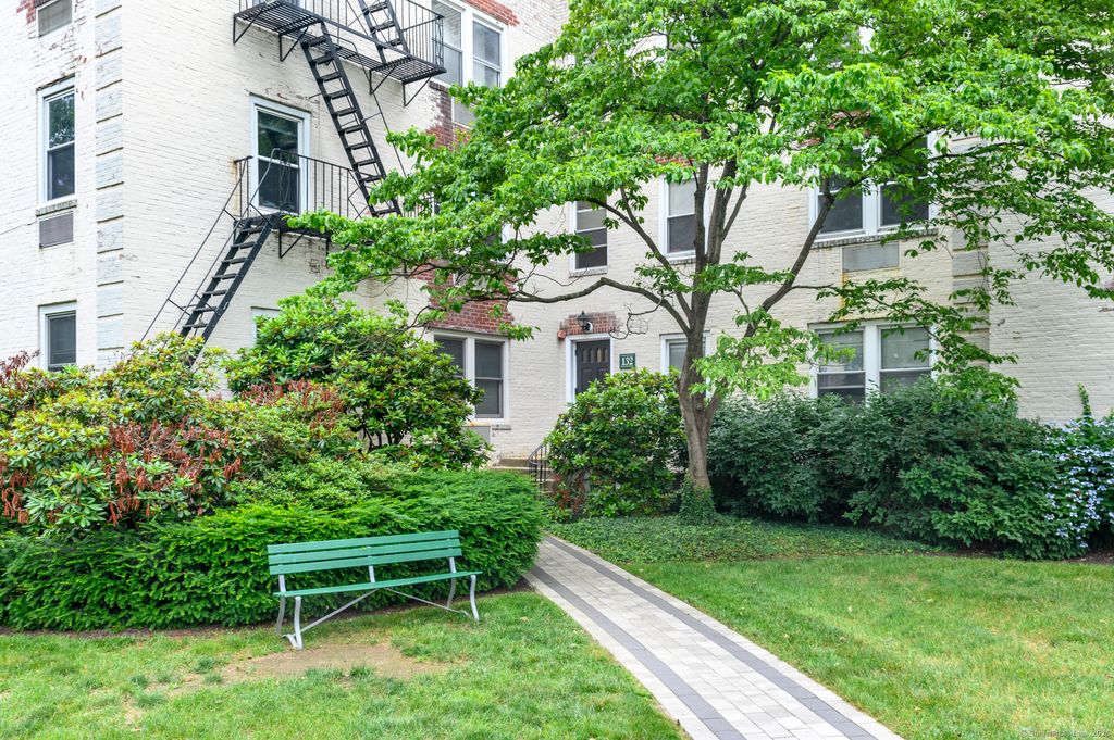 132 Summer Street 3C, Stamford, CT 06614