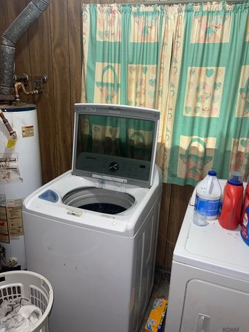 1112 Bayberry Ave, Baton Rouge, LA 70807