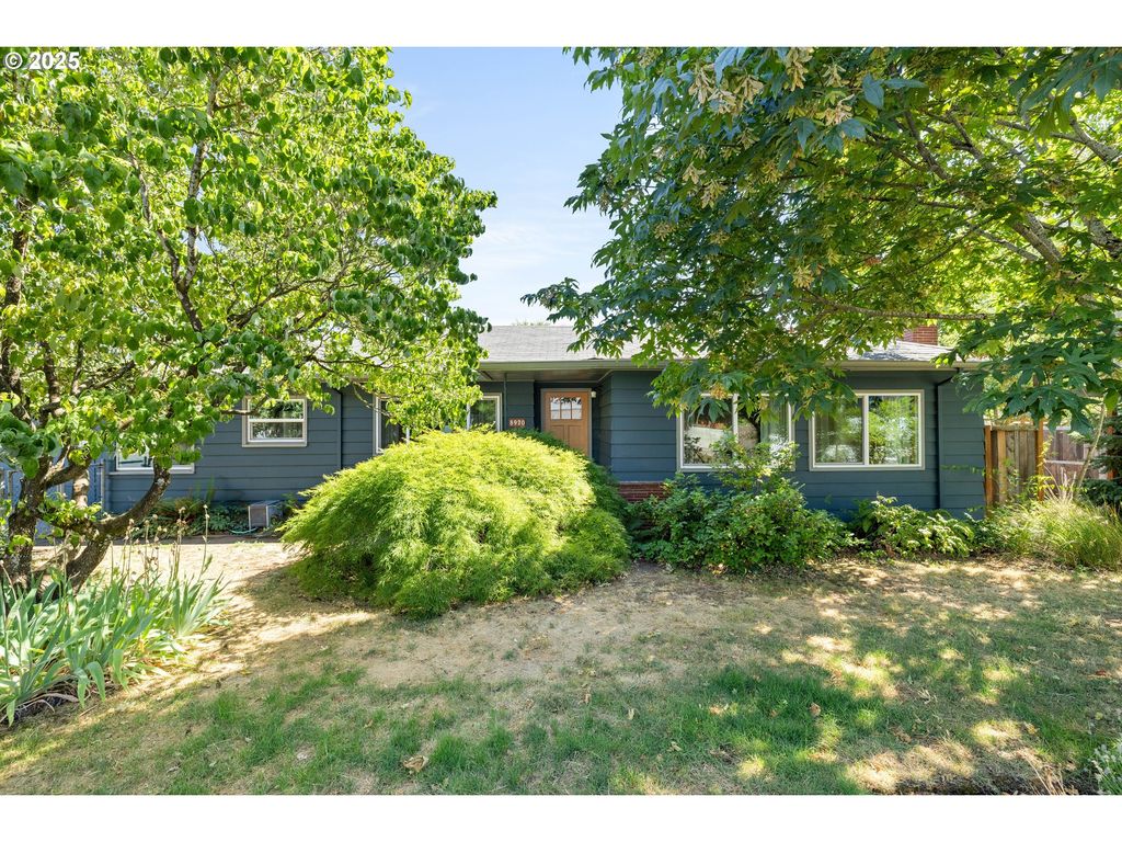 8920 Se CORA St, Portland, OR 97266