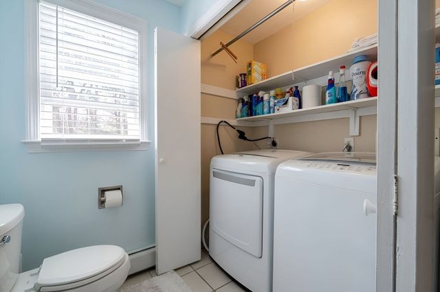 40 Old Farm Rd, North Attleboro, MA 02760