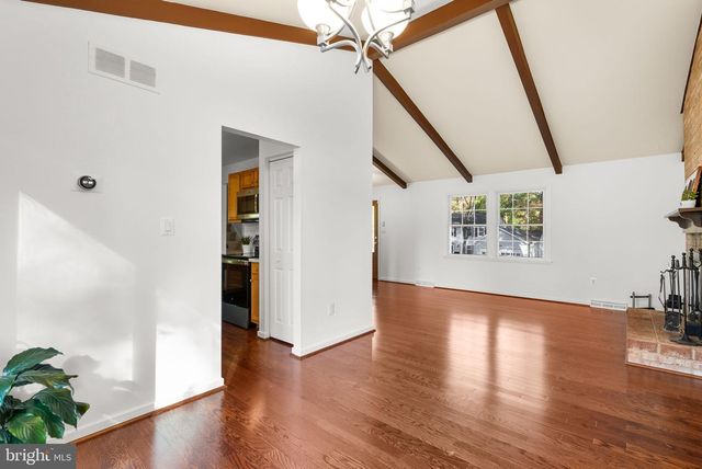 9518 PAMPLONA RD, Columbia, MD 21045