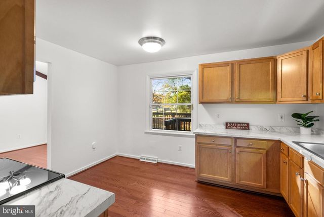 9518 PAMPLONA RD, Columbia, MD 21045