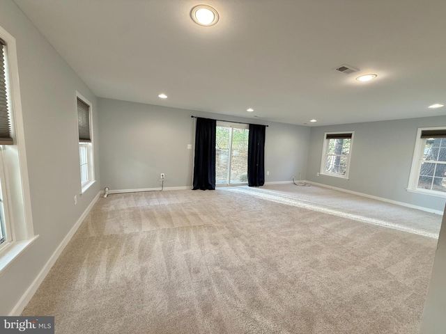 9518 PAMPLONA RD, Columbia, MD 21045